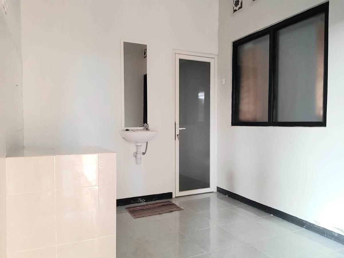Villetta House Syariah Kudus Esterno foto