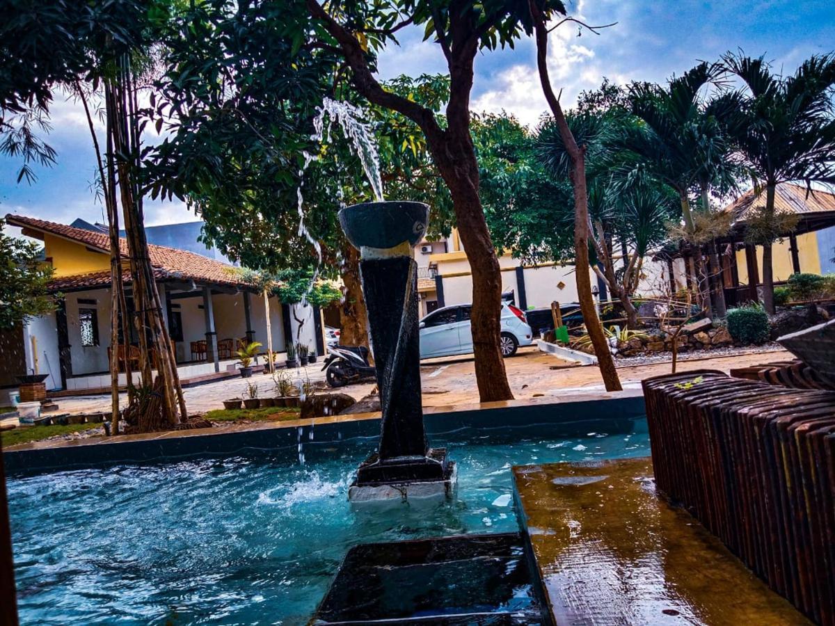 Villetta House Syariah Kudus Esterno foto